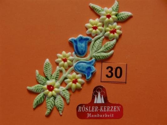 1 Wachsornament - Blütenranke  9x3 cm - #30